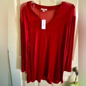 Dressbarn Roz & Ali : red 3/4 sleeve top . Sheer shoulder design . Size Xl . New